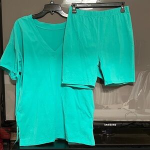 T-Shirt & Bike Short Set